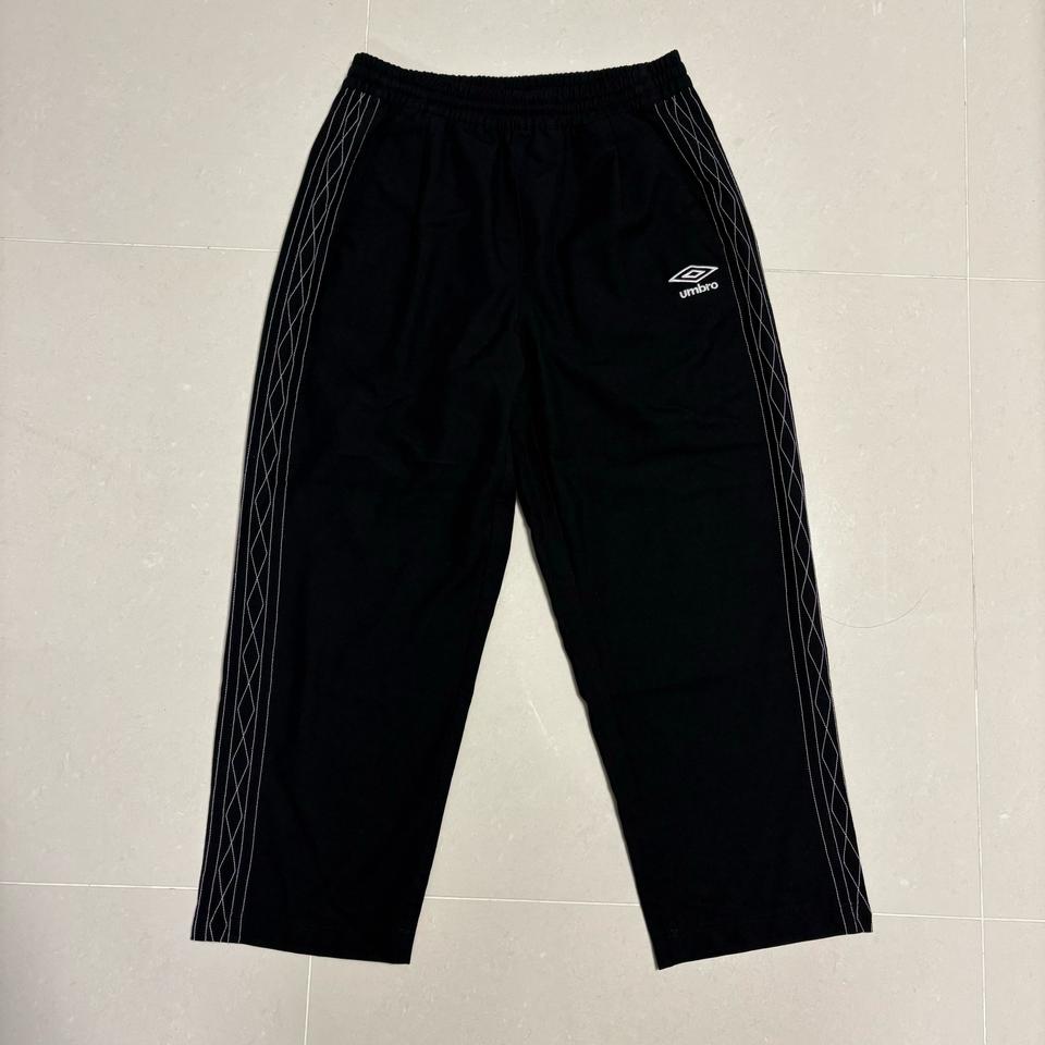 정품 엄브로 스티치 사이드라인 블랙 트랙팬츠 트레이닝 바지