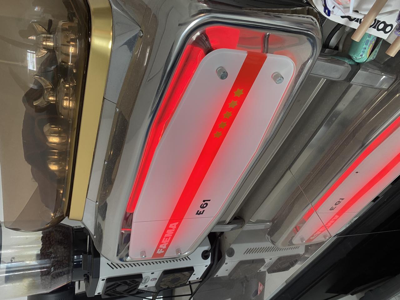 카페 장비 일괄 판매 - 거의 새것 같은 상태! 10개 품목 세트!