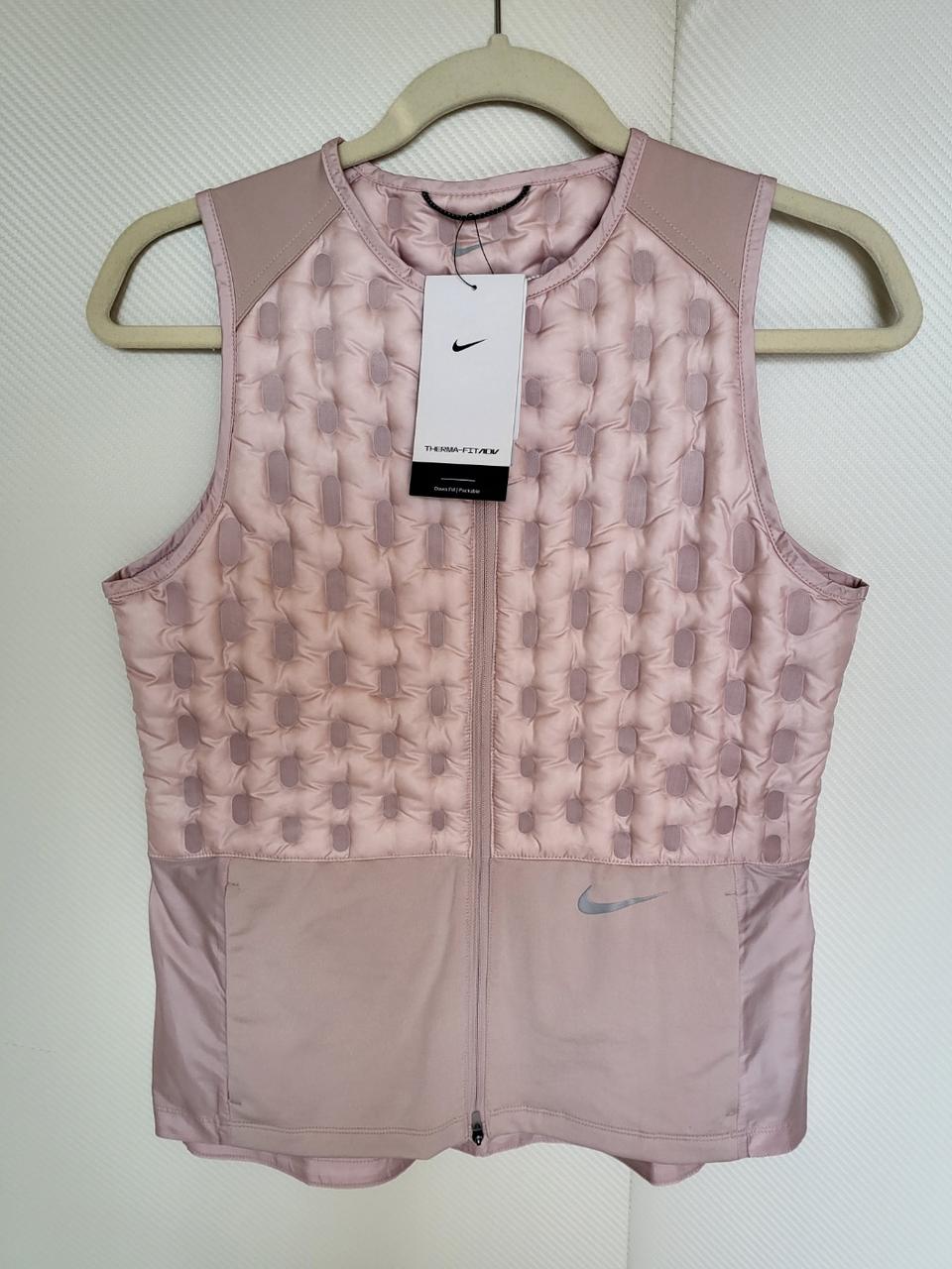 (새상품)나이키 구스다운 베스트