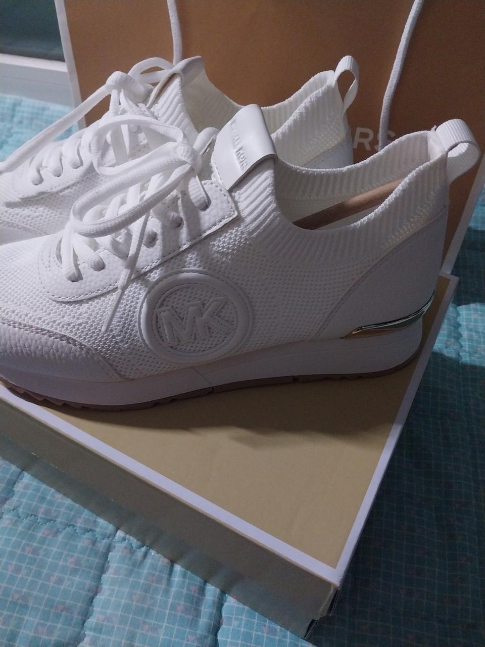 마이클코어스 젠키스 니트 스니커즈 (새상품)