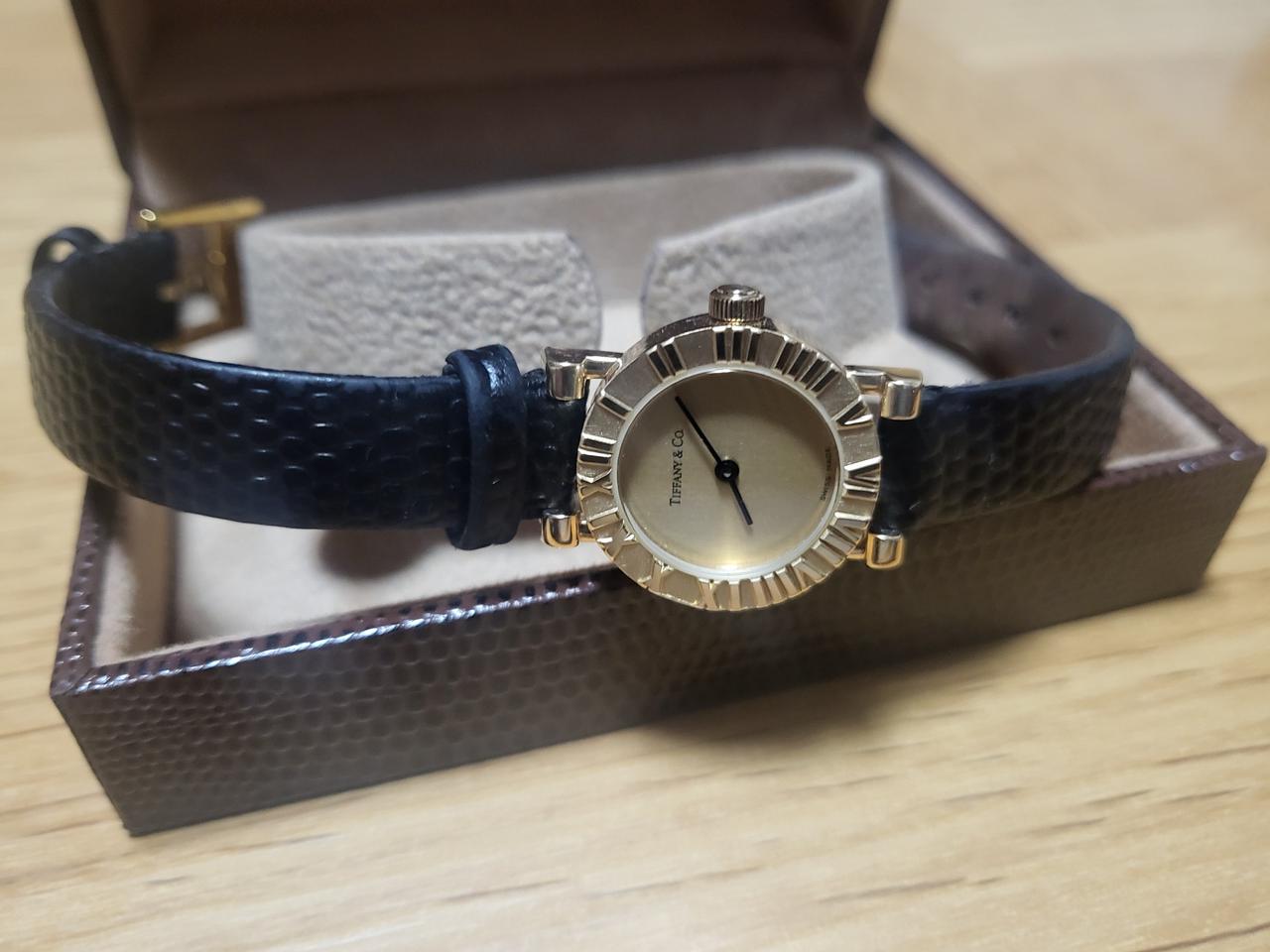 티파니앤코 아틀라스18K 엘로우골드 쿼츠및 실버