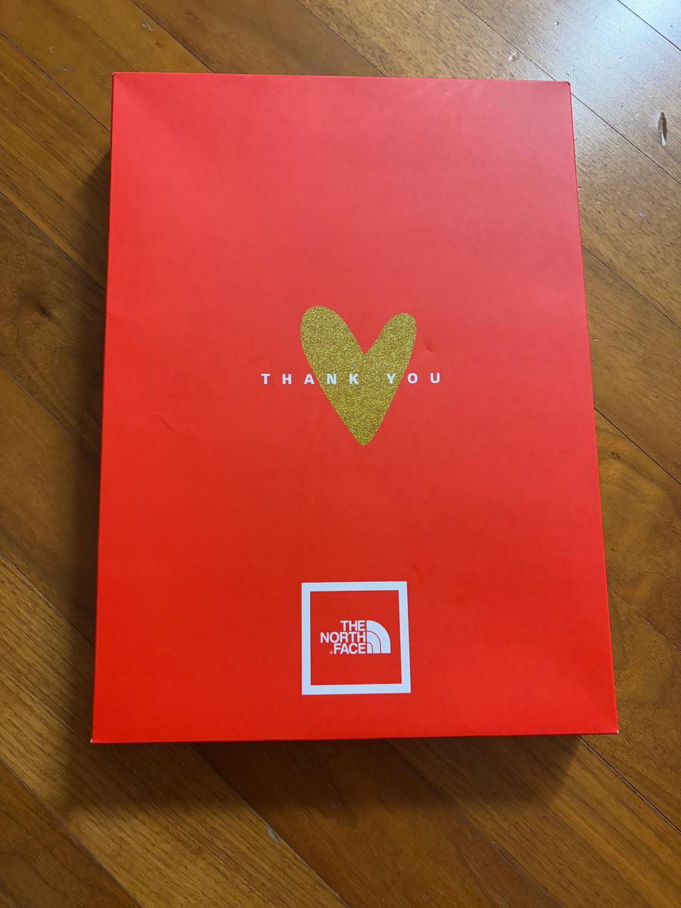 노스페이스 반팔티셔츠