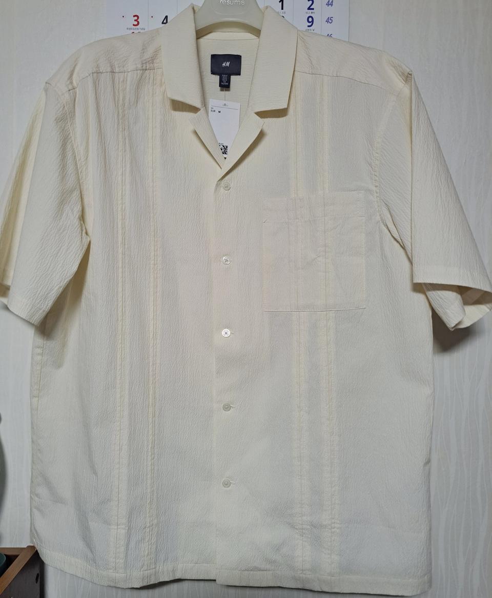 100-105) H&M 반팔 셔츠