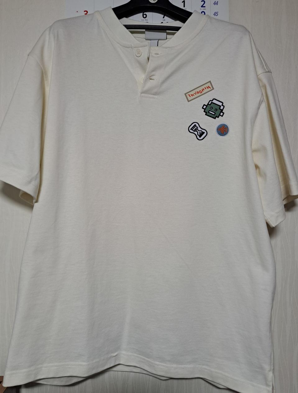 100-105)H&M 반팔 티셔츠