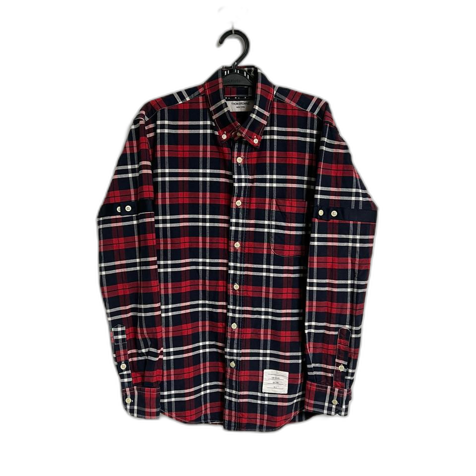 톰브라운 셔츠 2사이즈