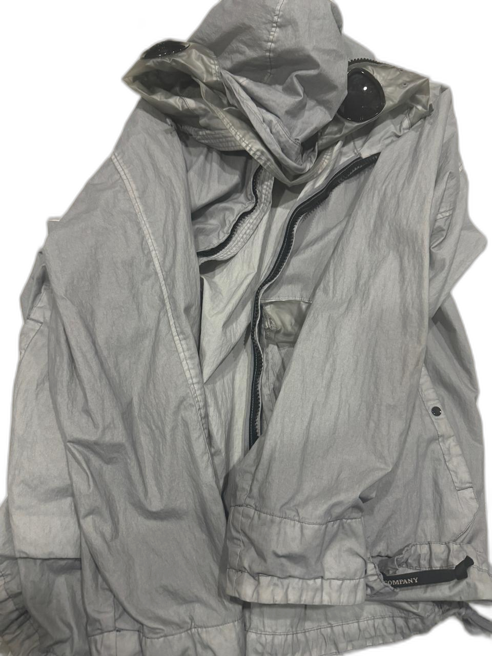 Cp컴퍼니 유일매물 바람막이