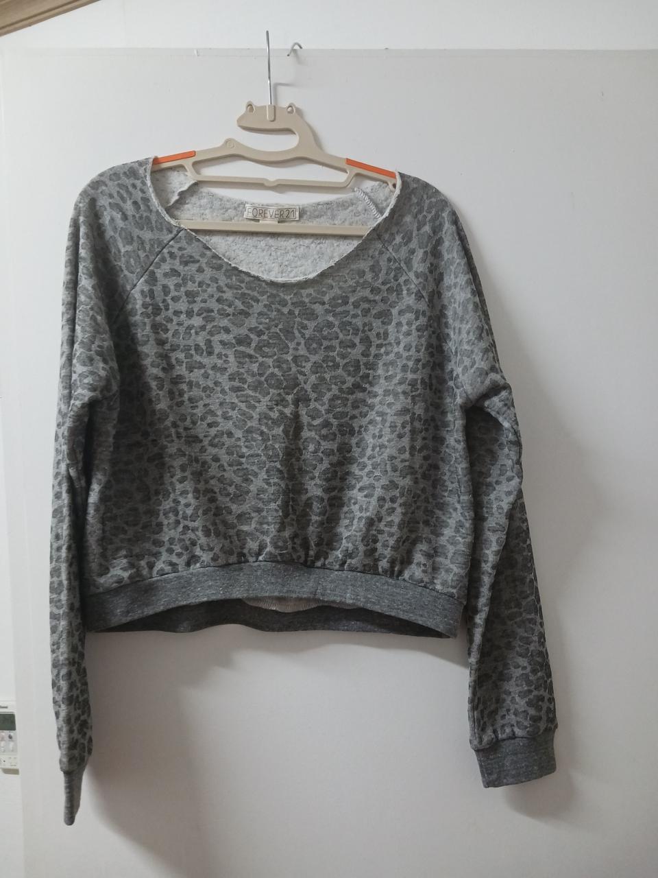 새옷> 크롭 맨투맨 포에버21 M 55 66