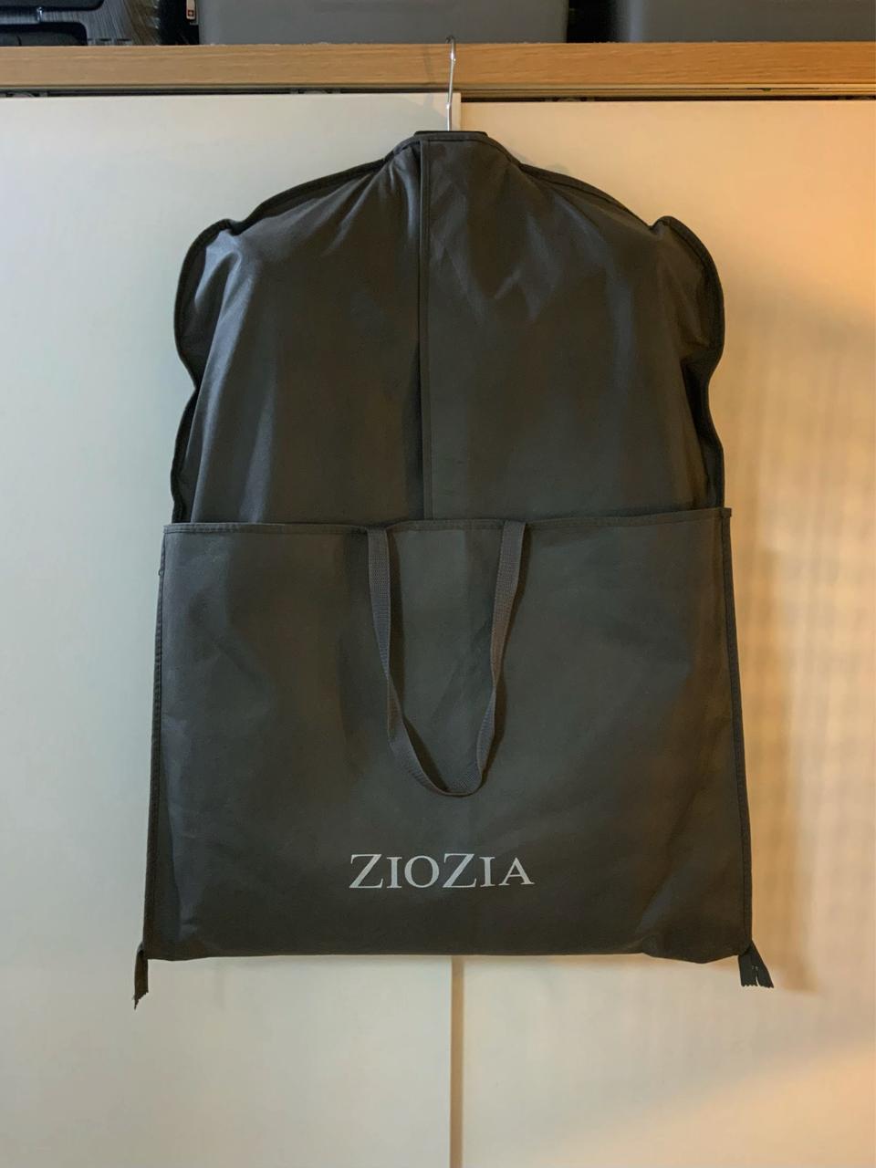 지오지아 정장세트 (자켓,와이셔츠,바지) 팝니다. ziozia