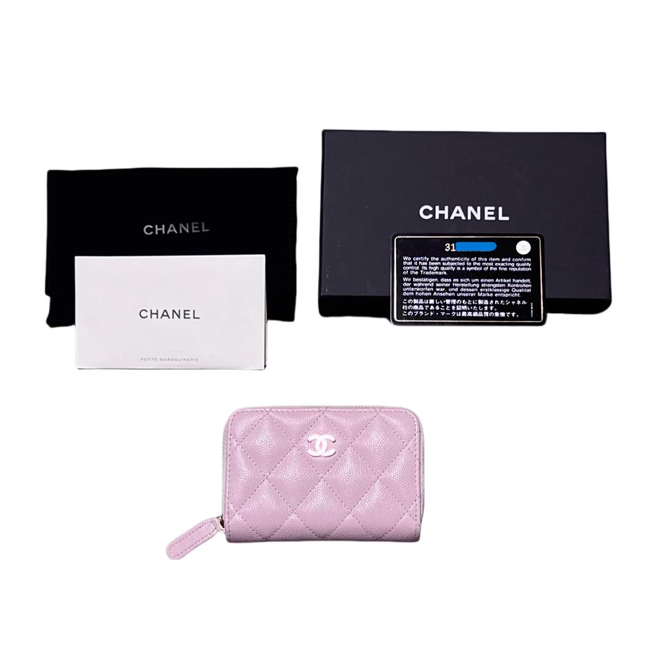 샤넬 클래식 캐비어 카드지갑 지퍼돌이 라이트퍼플 금장. 라벤더핑크