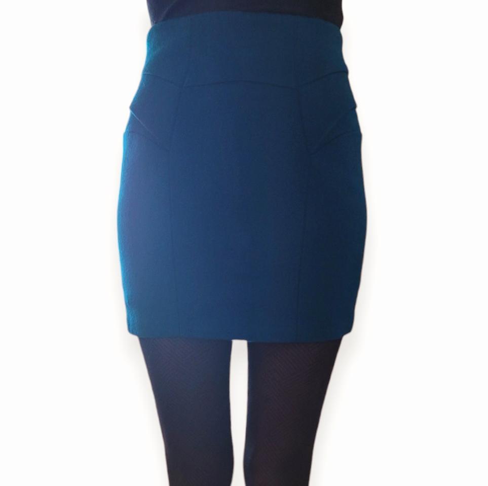 데이트룩 완성! 다리 라인을 살려주는 겨울 미니스커트(55, 단 한 벌)