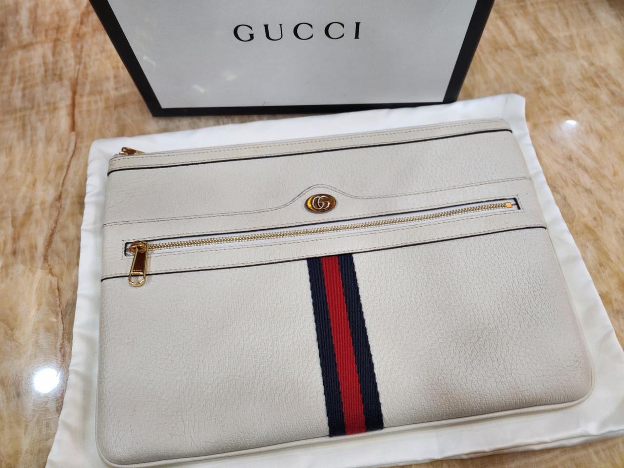 구찌 삼선 아이보리 클러치(정품)