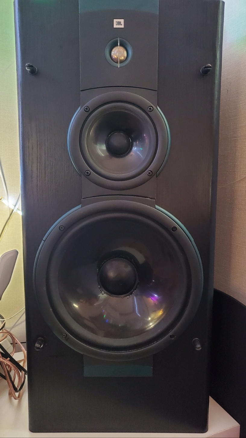 미제ㆍJBL ㆍ스피커 최 상급 고출력 거의 새상품 출력1000W