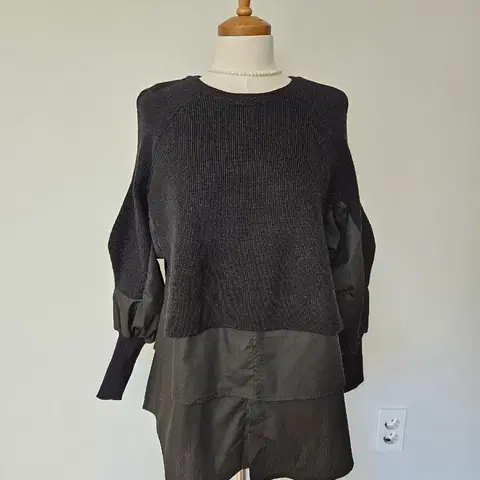 (세일바배)니트 레이어드 배색 퍼프소매 셔츠