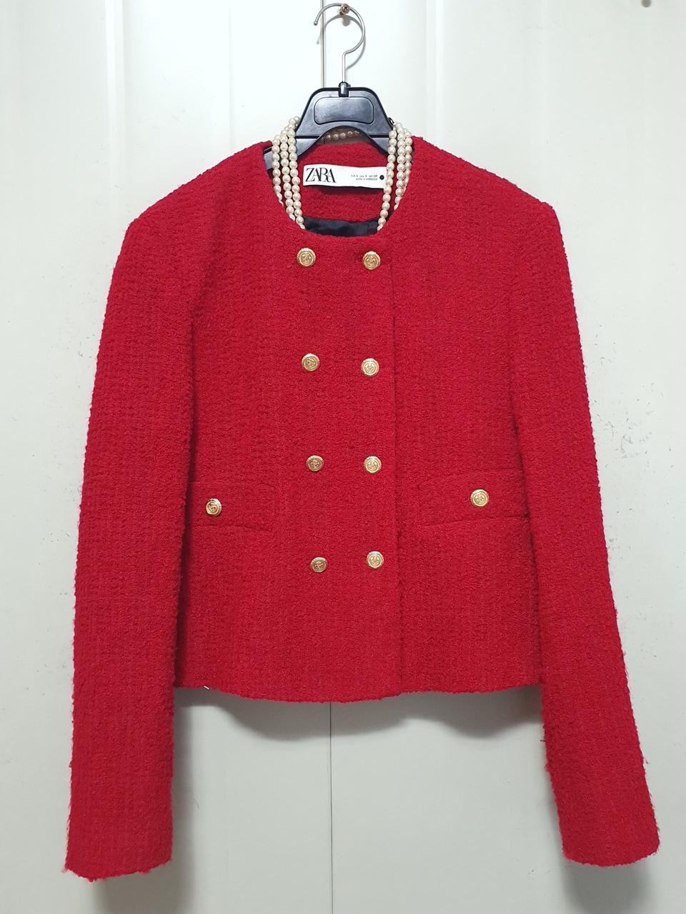 특가새)ZARA 자라 부클느낌 트위드 자켓.세미크롭.금장