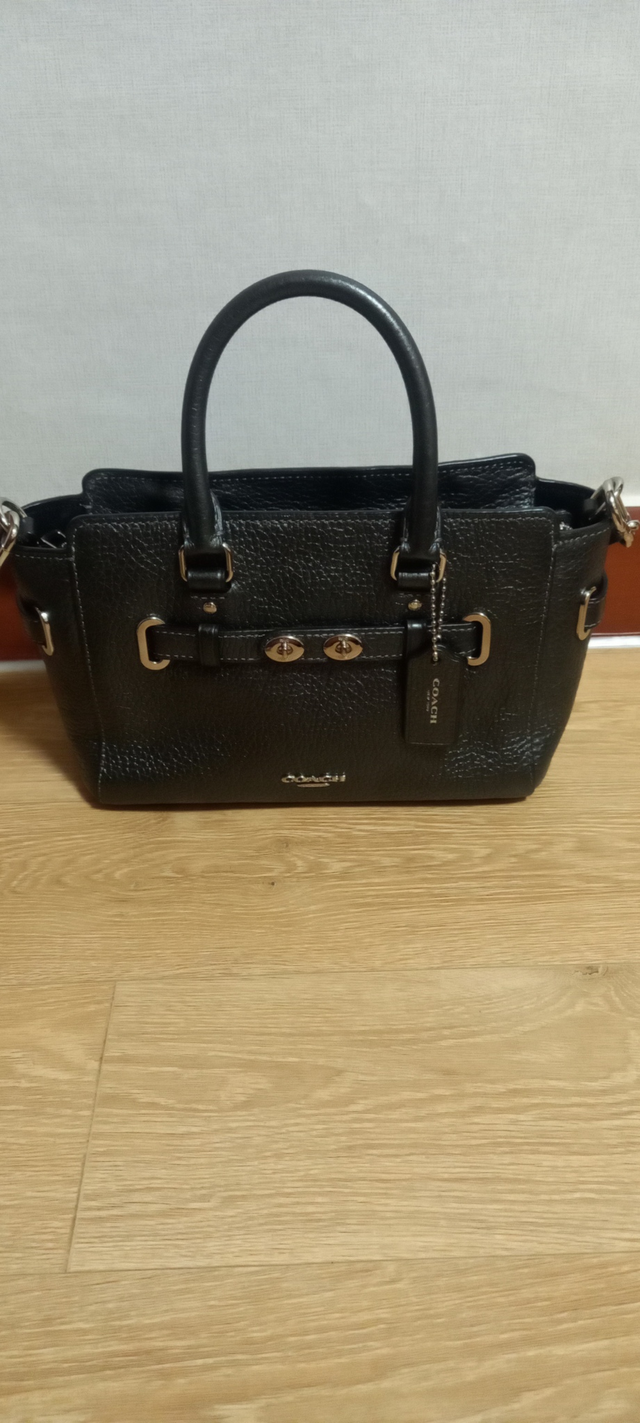 코치 크로스백 가로 23 세로 15