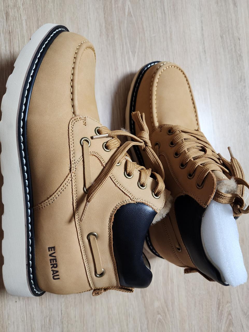 호주 스포츠 어그 UGG 워커 브라운 색상 250~255mm