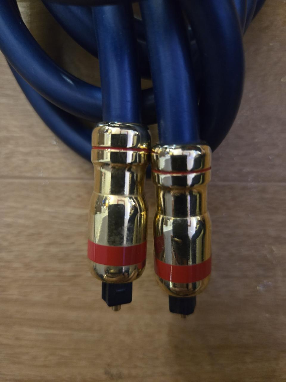 수입 고가의 비싼 오디오 기기에 중요한 역활을 해주는 금도금 영국산짹