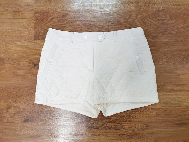 와이드앵글 여성 방풍 퀄팅 반바지 27-28