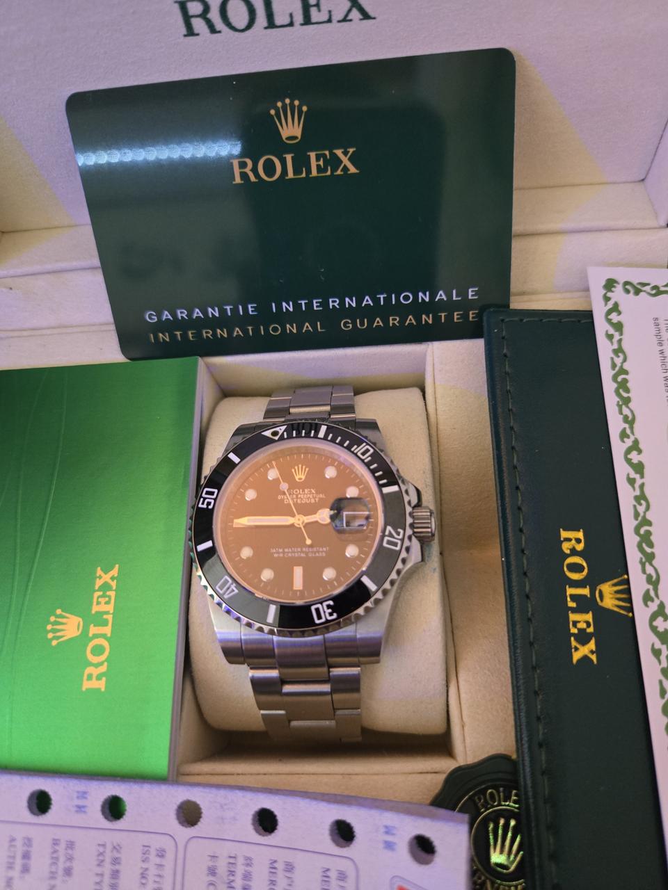 스위스 산 명품 브랜드 시계 오토메틱 새 상품 새 시계 입니다