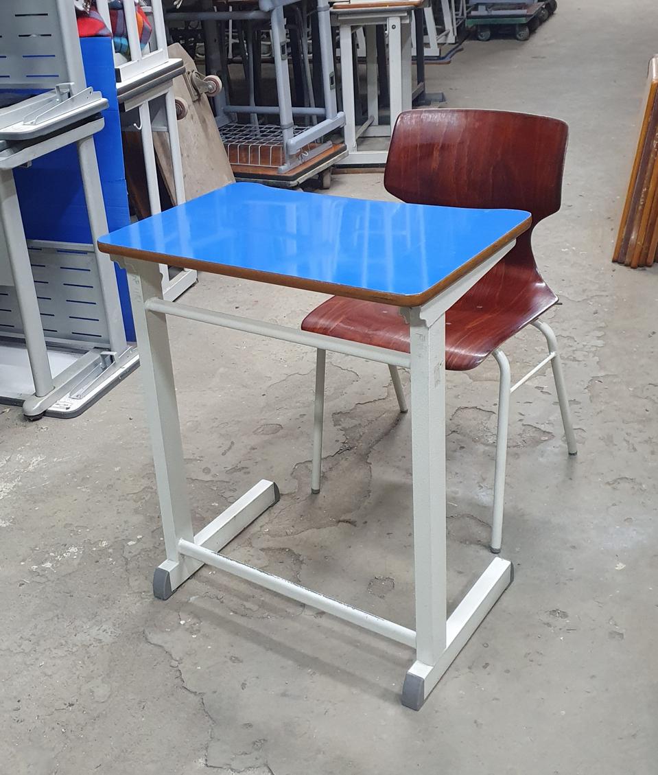 중고학원책상 연수용책상 수강용책상 세미나테이블 학교책걸상 학생책상 공방
