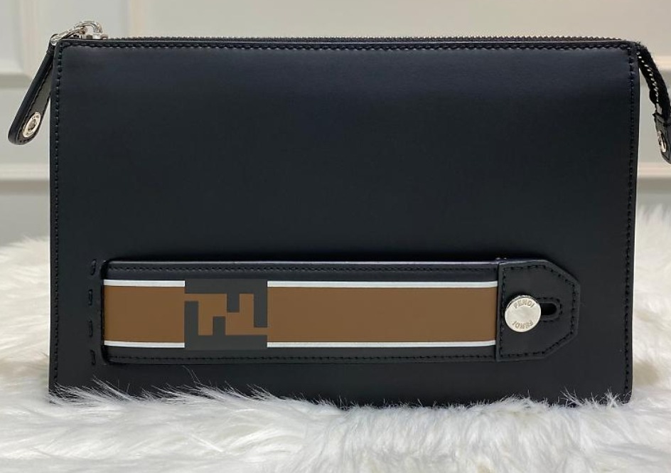 정품 펜디 지갑  클러치 손잡이 벨트 남성 여성공용