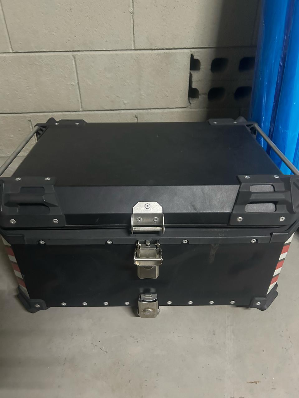 알류미늄 탑박스