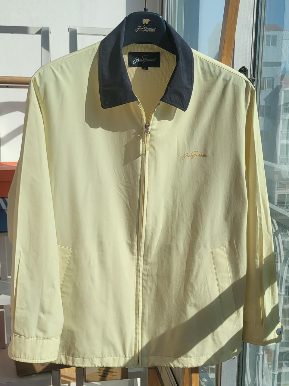 잭니클라우스 남성 춘추 점퍼 100 라지 사이즈 팝니다.