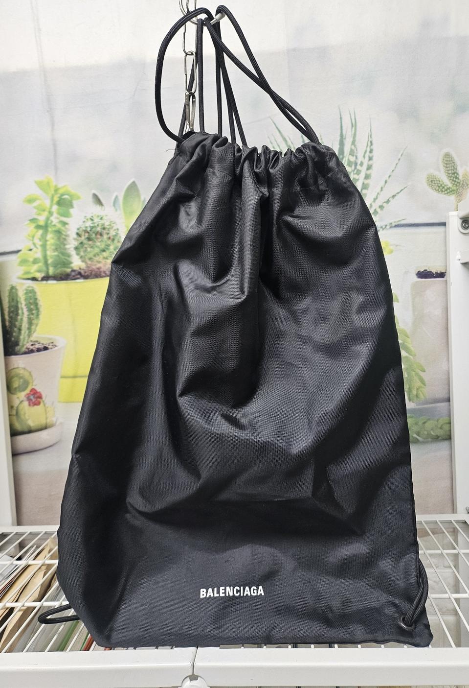 발렌시아가 더스트백 폴리백 GC82