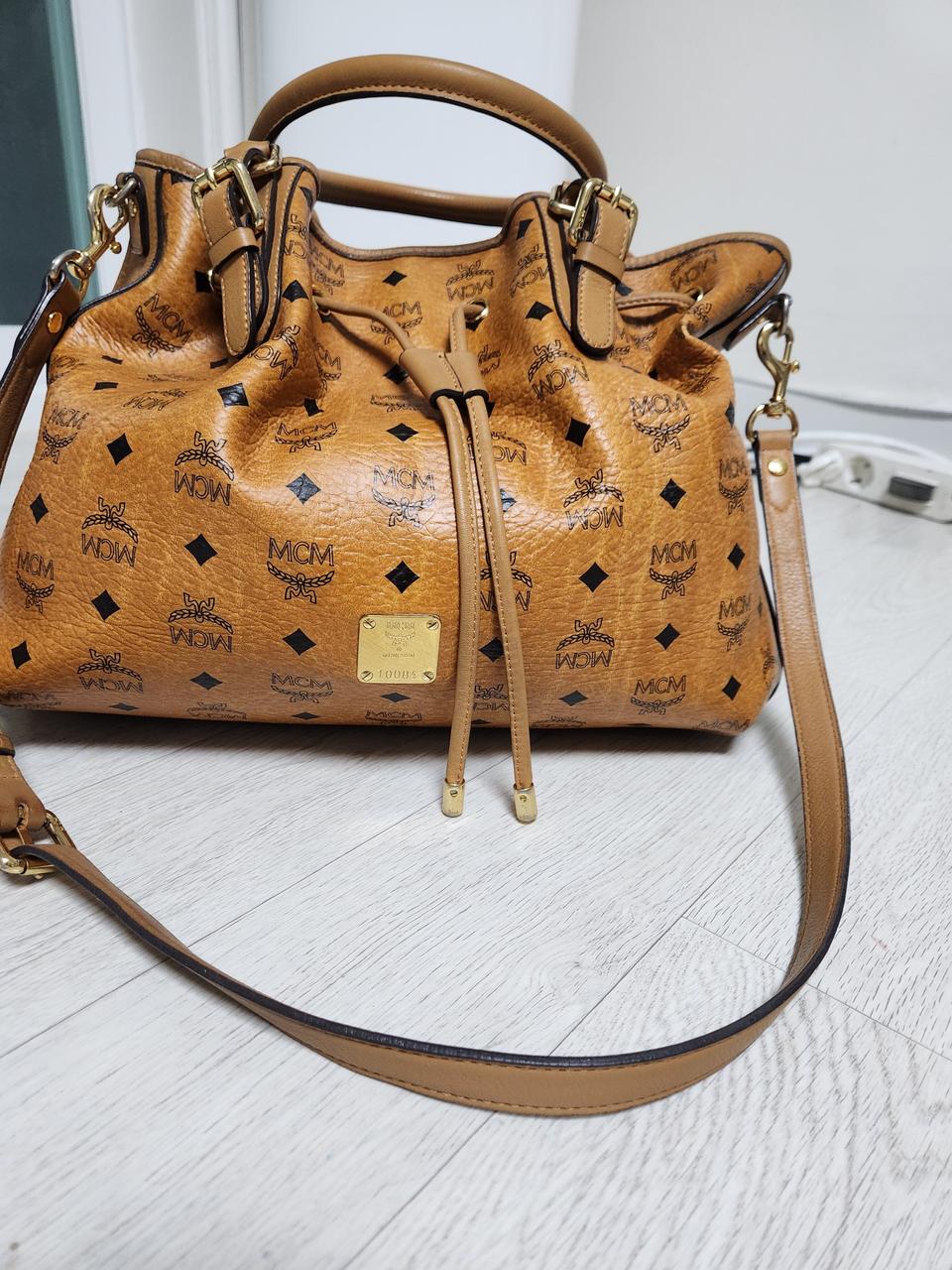 mcm비세토스정품복조리백