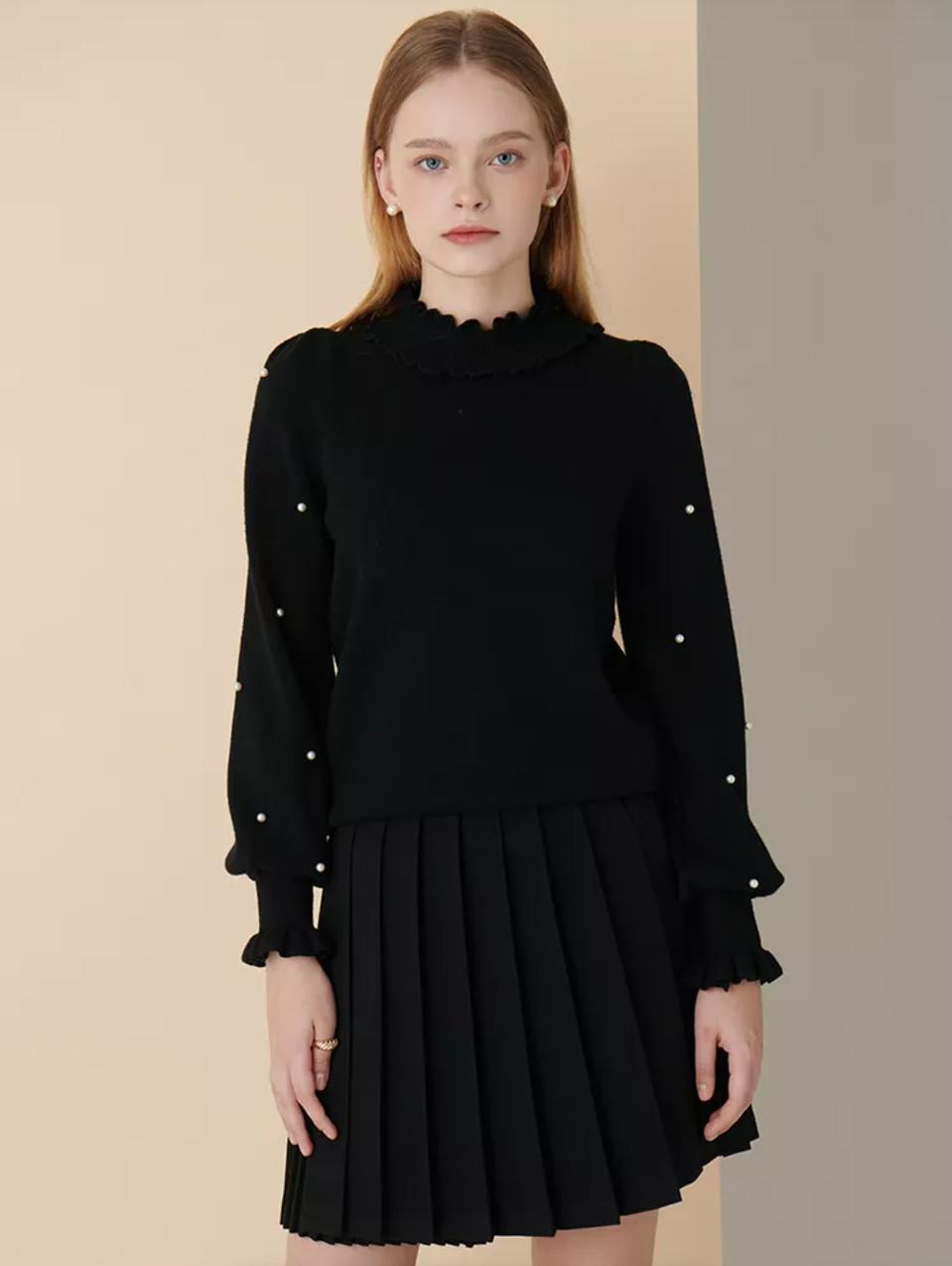 실착1회.샤틴 진주소매 니트 55사이즈