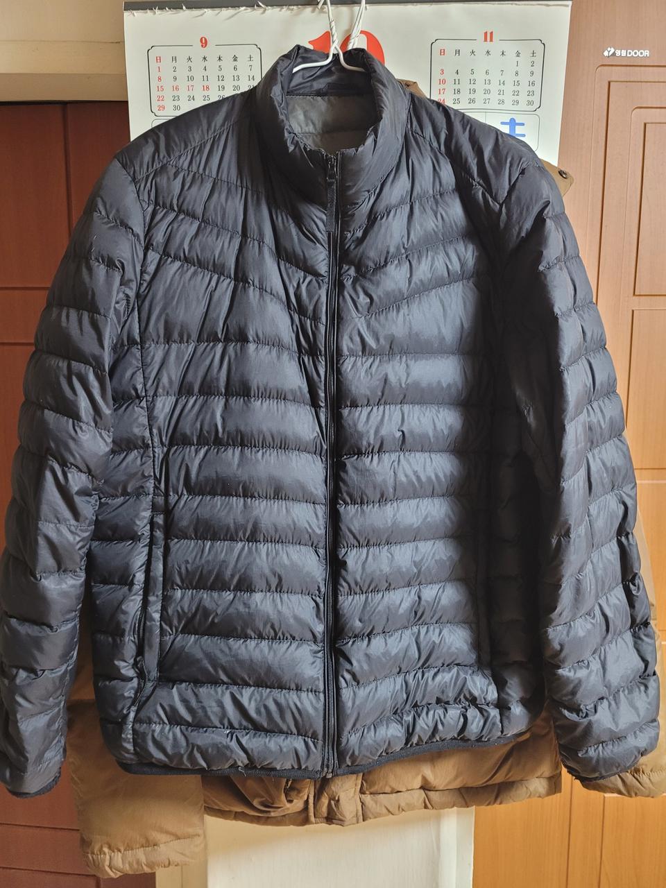 덕다운 경량패딩 95사이즈