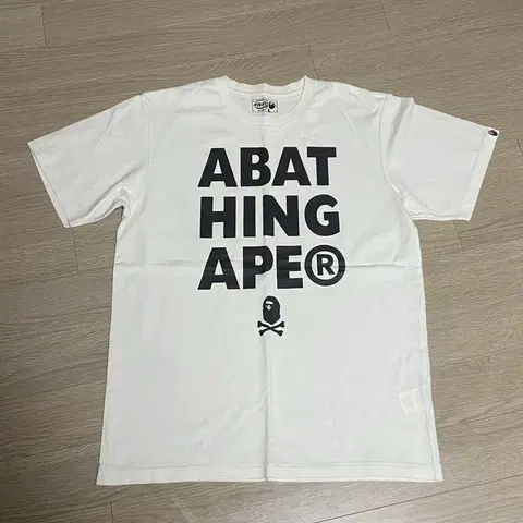 A Bathing Ape L 사이즈 티셔츠