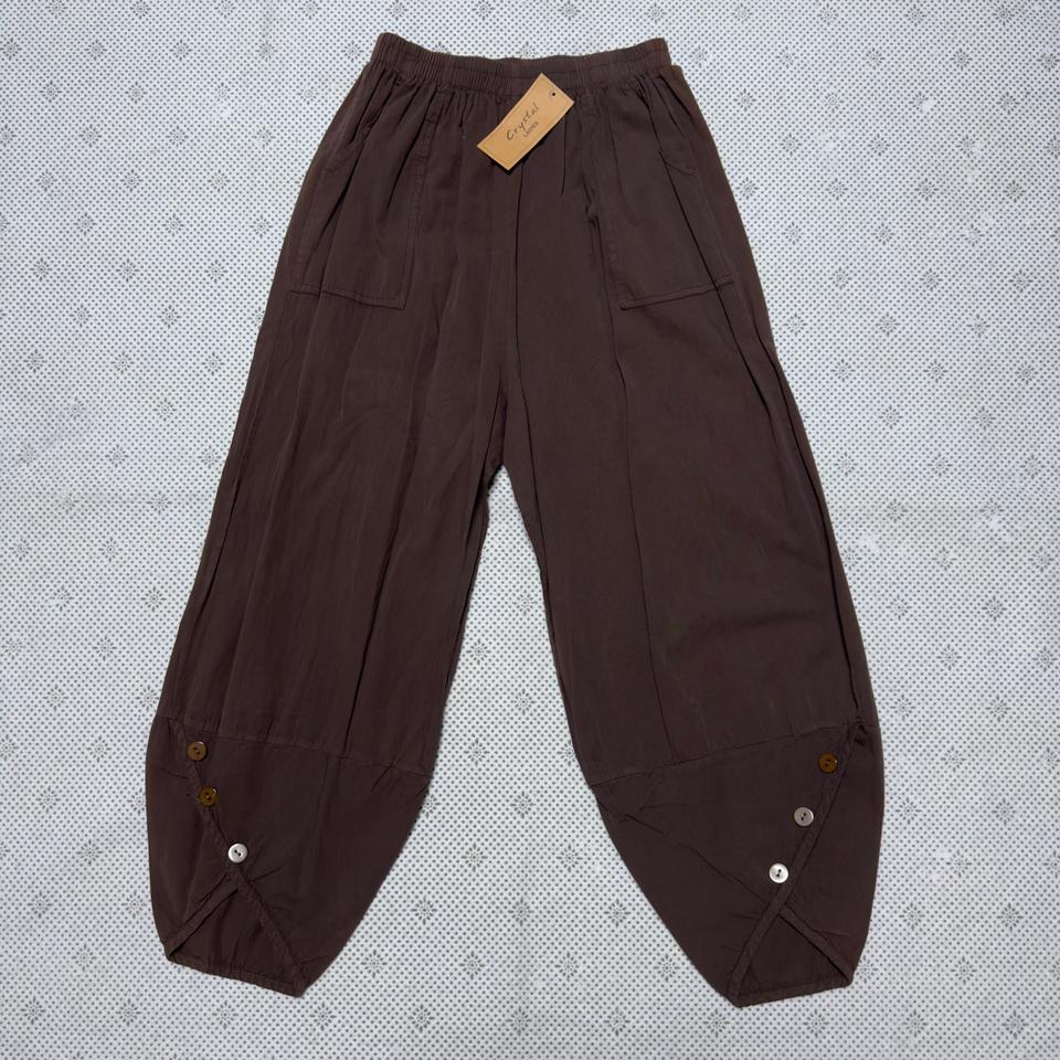 새상품)크리스탈레이디 와인브라운 스냅팬츠