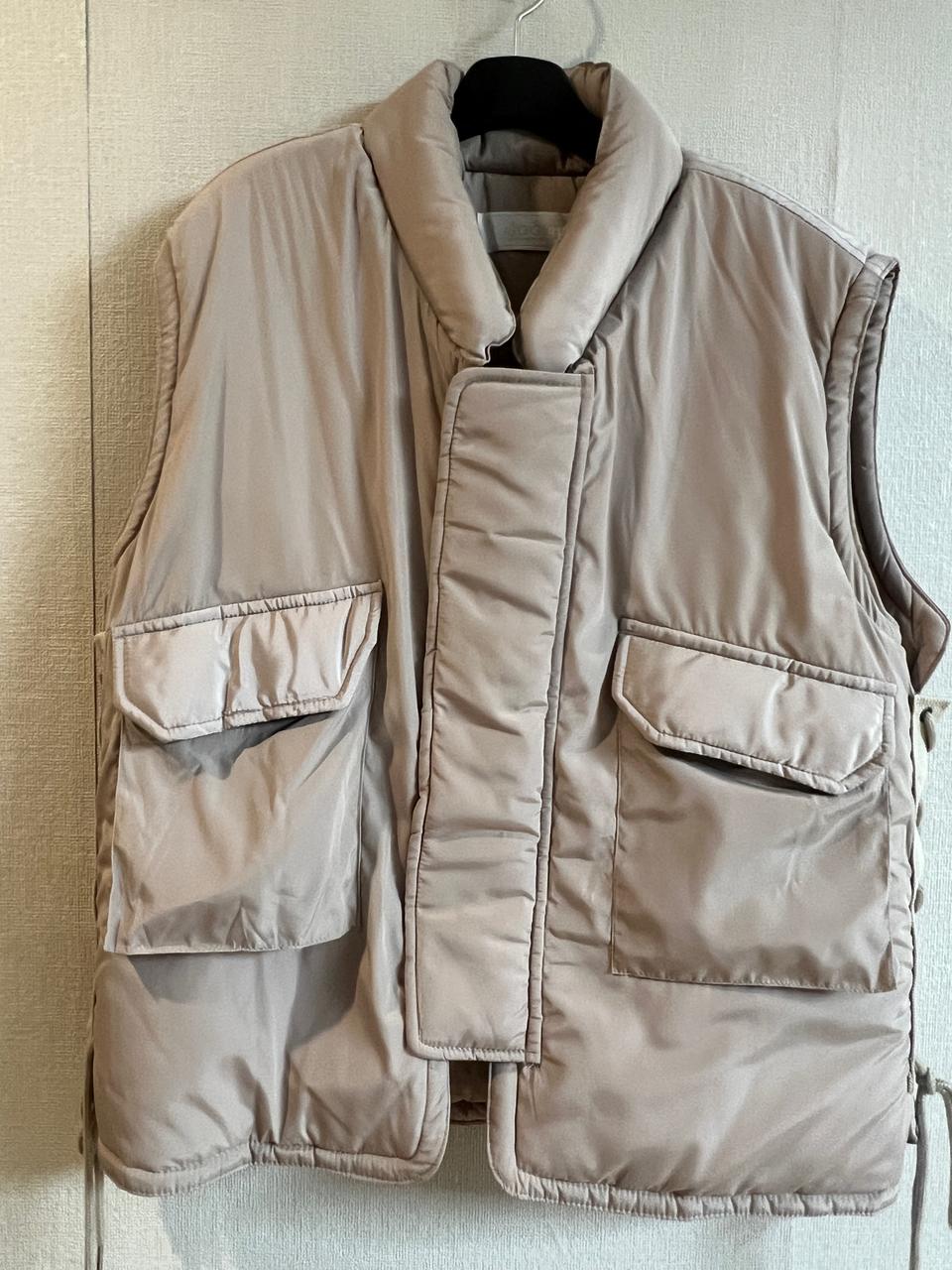 고걸 패딩 조끼