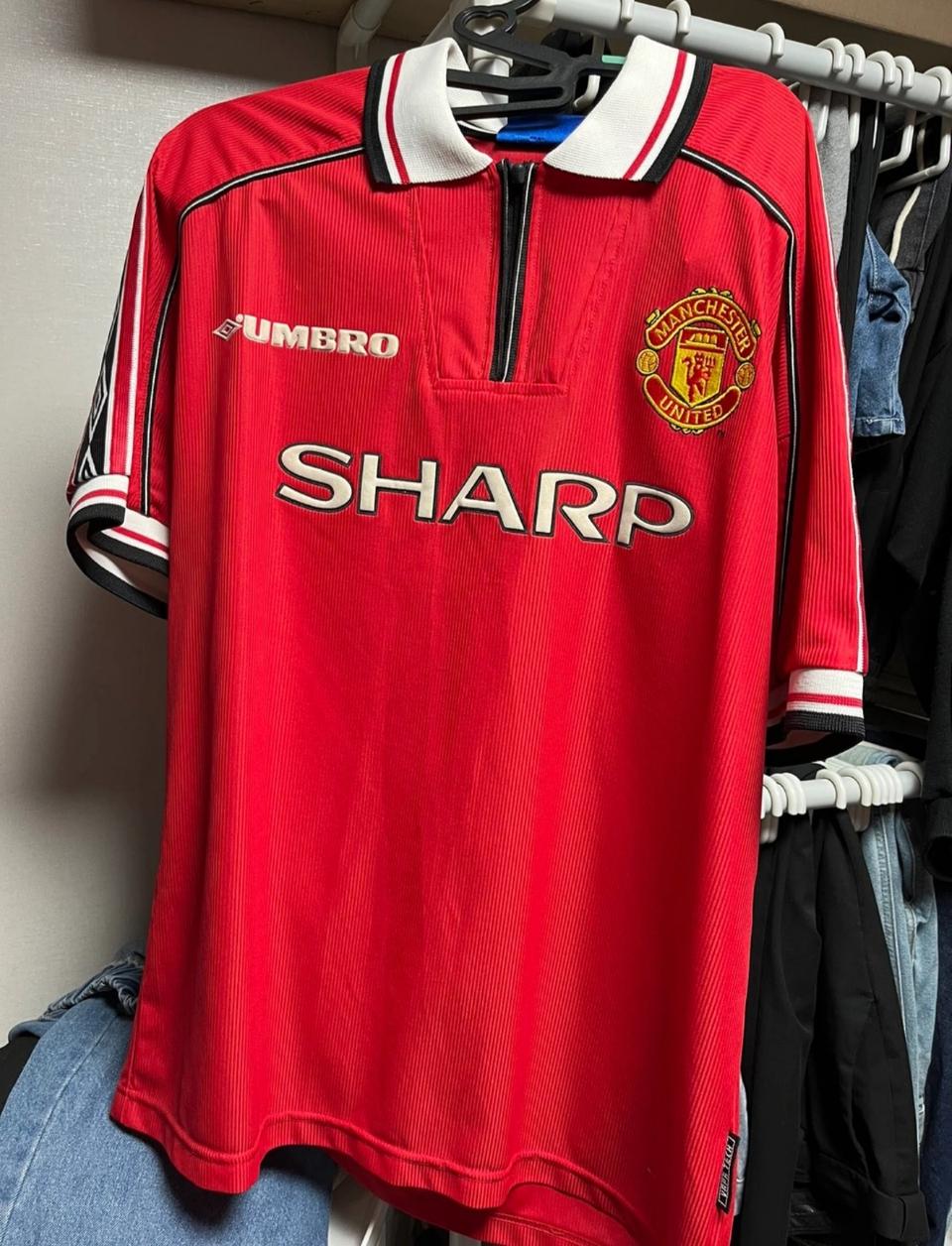 맨유 트레블시즌 베컴 유니폼