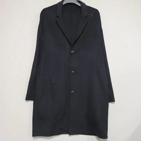 에잇세컨즈 블랙 롱 코트 남110 ㅡ1119