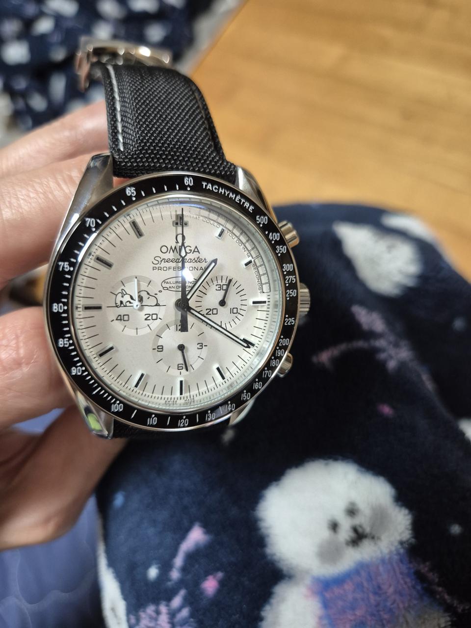 알리발 오메가 실버 스누피