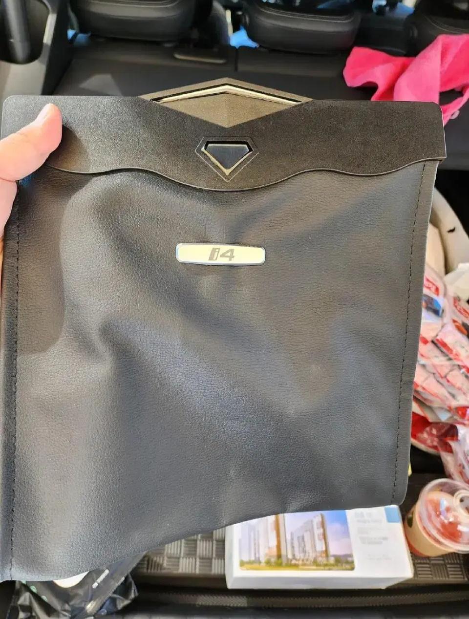 BMW i4 휴지통 판매합니다!!빠른거래@@쿨거래@@