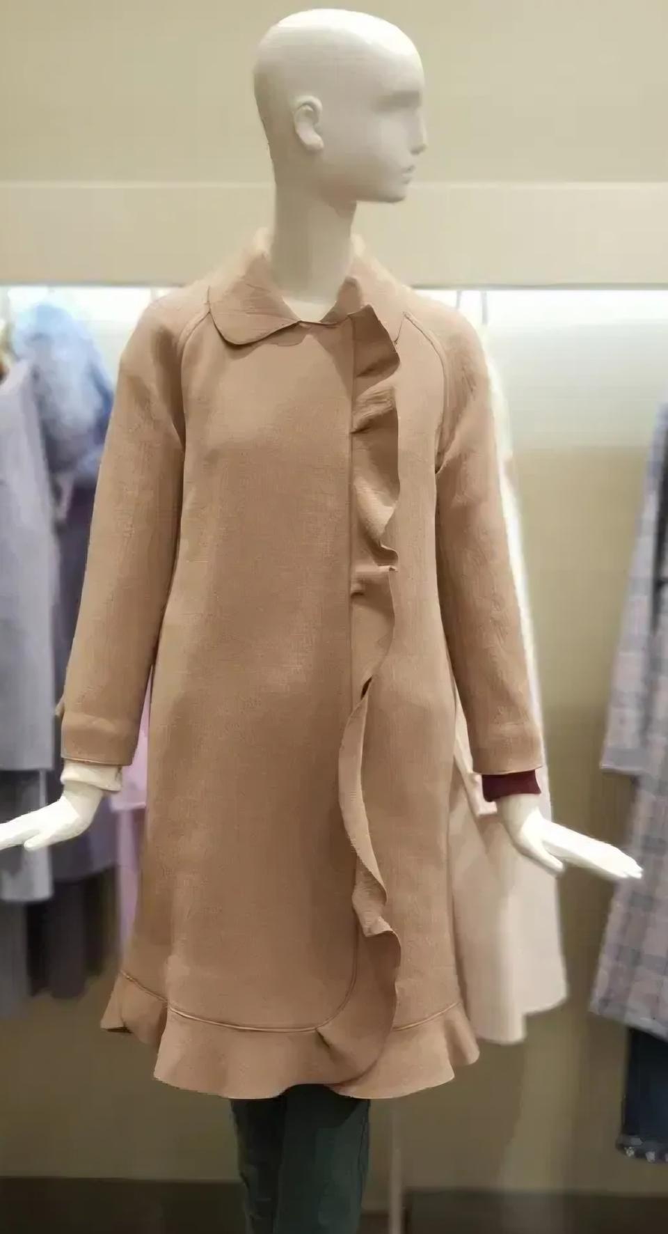 오즈세컨 트렌치코트