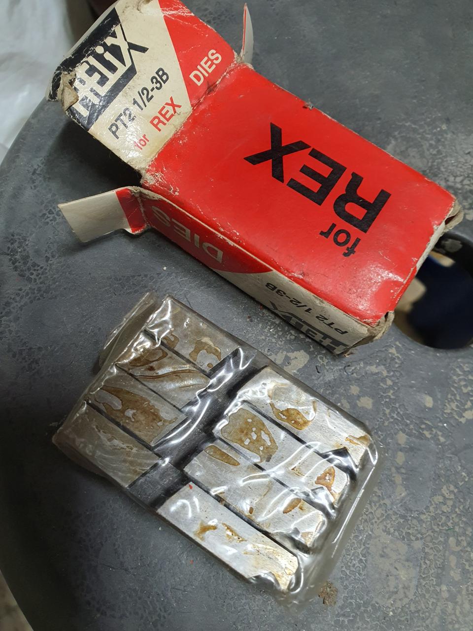 파이프 머신 REX 다이스 날(새제품)