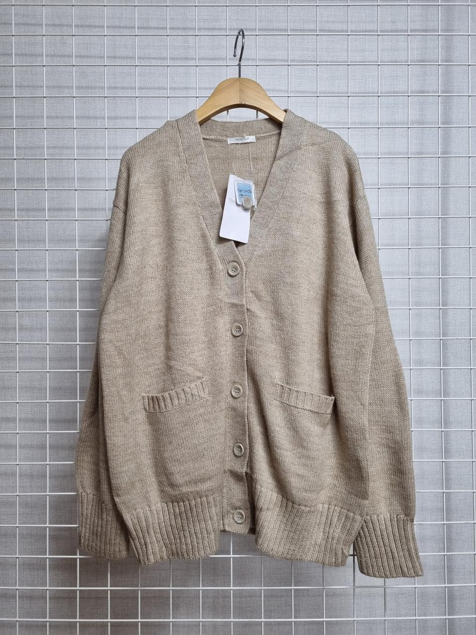 (새상품) 시네마클럽 니트가디건