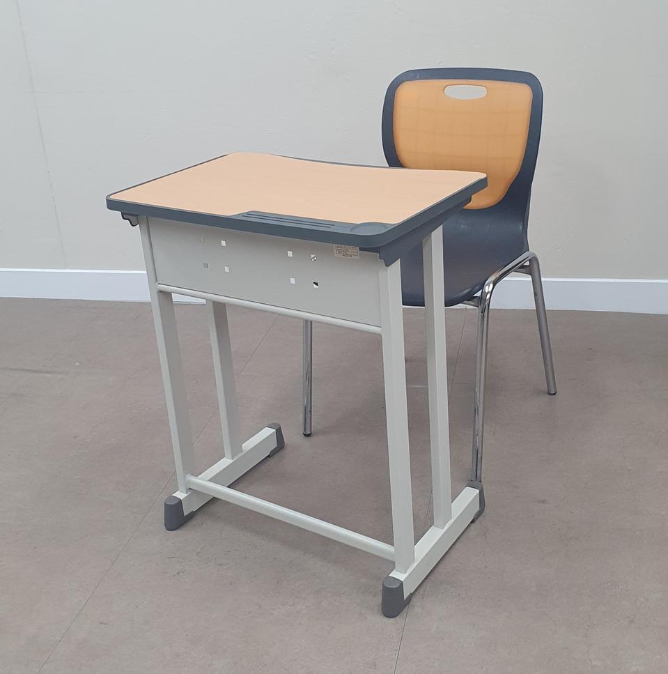 중고학원책상 연수용책상 수강용책상 세미나테이블 학교책걸상 학생책상