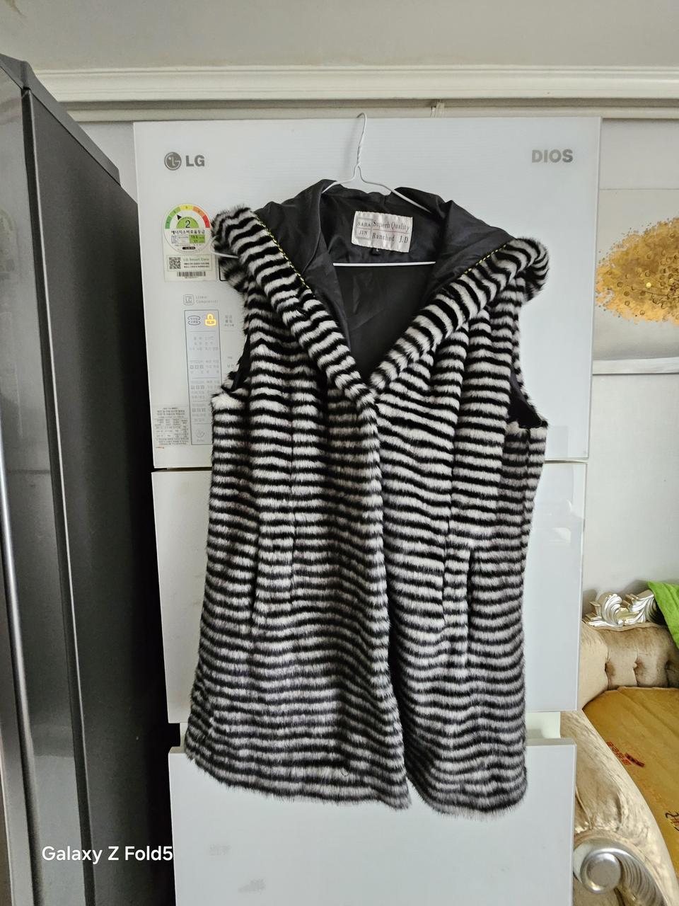 고급 호피무늬 모피쟈켓