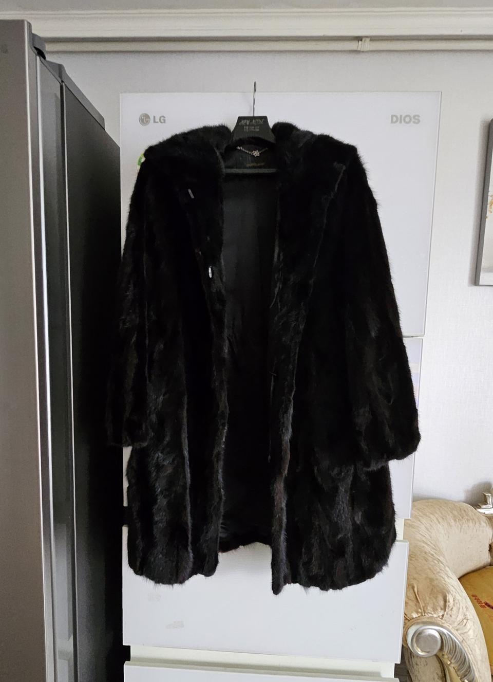 모피코트 66사이즈-샤트렌