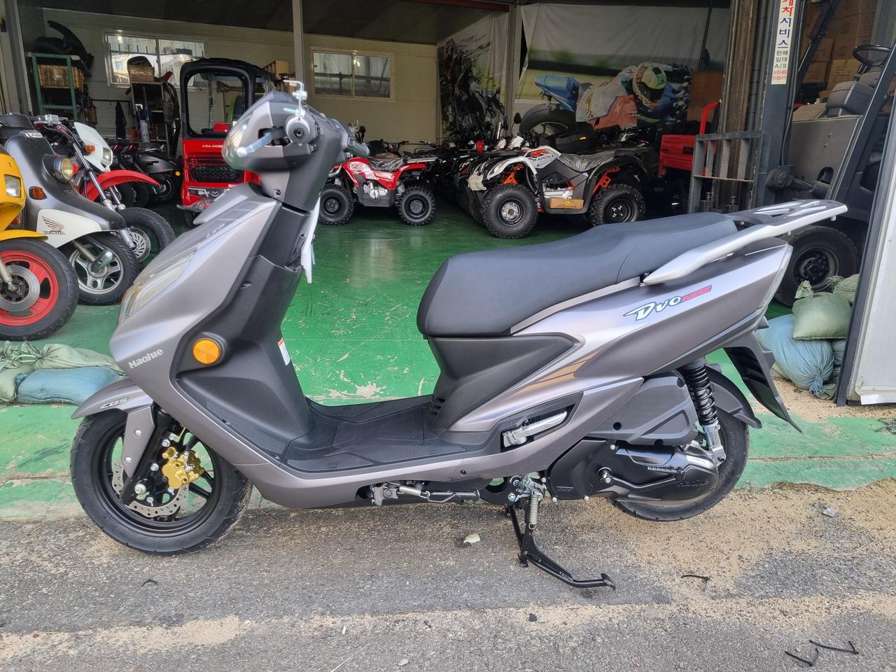 하우즈 스즈끼 디보125 재고신차 할인중