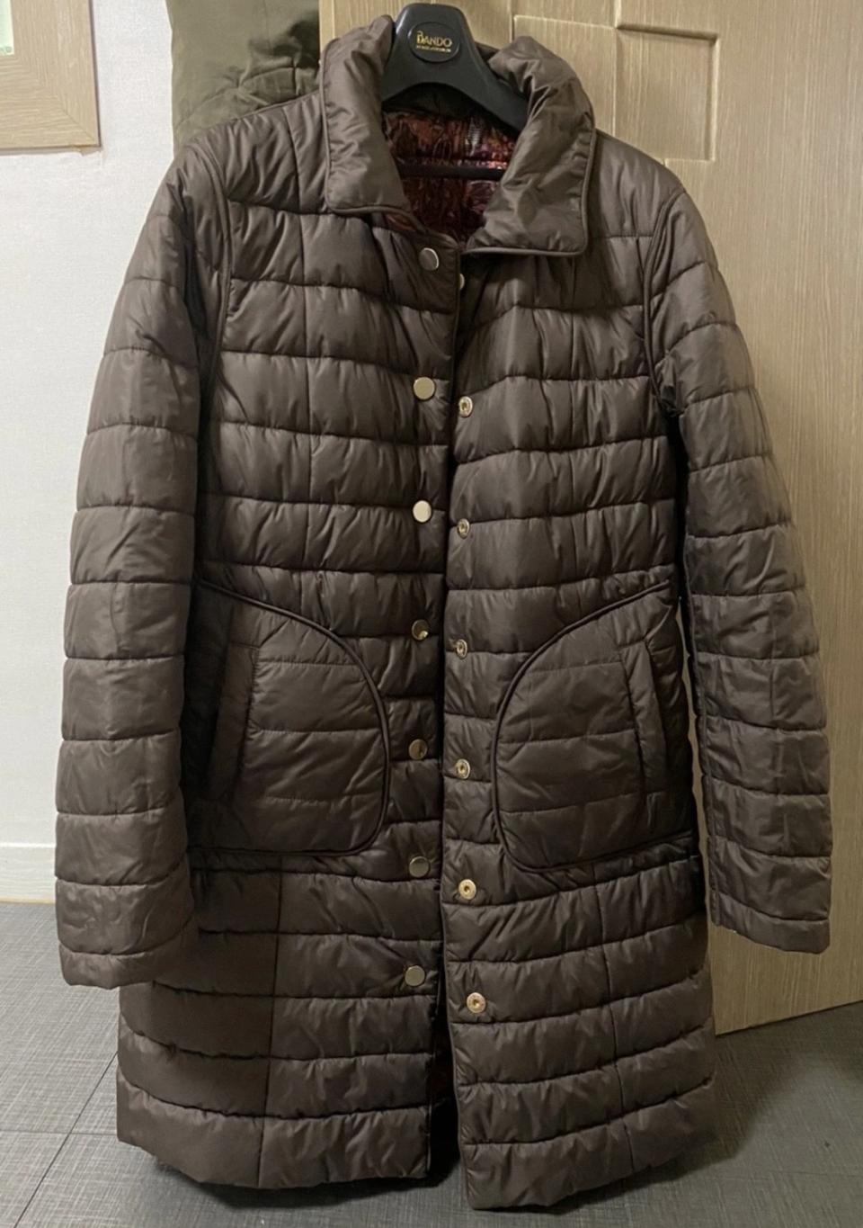 오일릴리 양면패딩