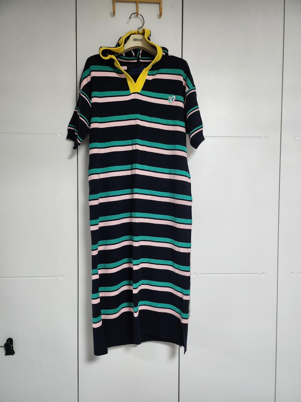 럭키슈에뜨 스트라이프 후드 원피스