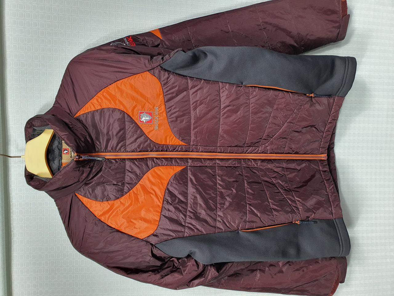 블랙야크 경량패딩(내피경용)