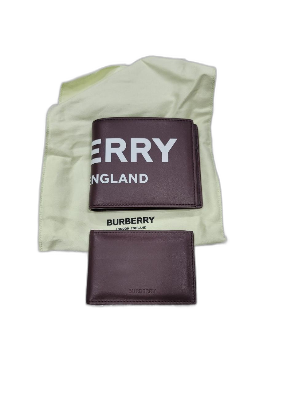 정품 버버리 반지갑 2P(새제품ㅡ풀박)