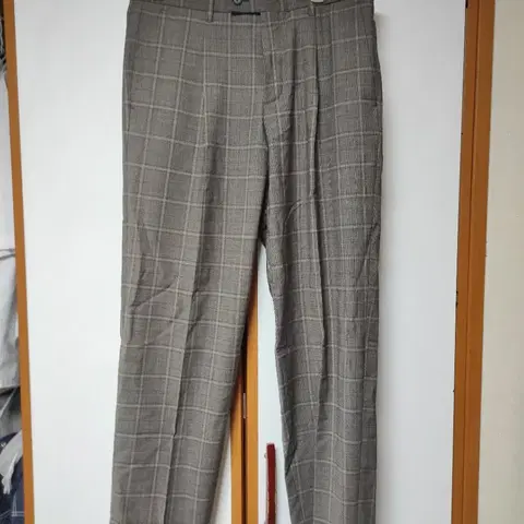 BON 체크패턴원턱와이드슬랙스바지 허리82사이즈